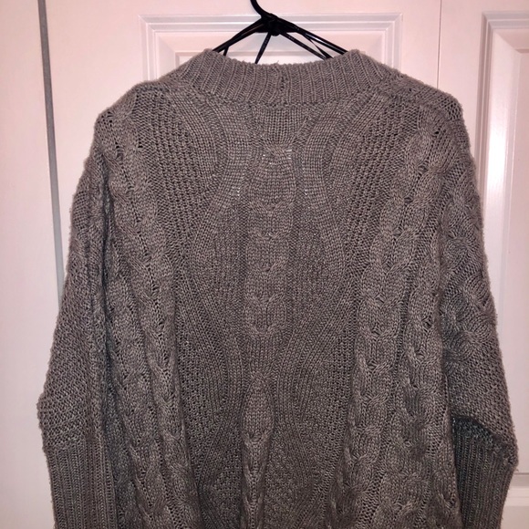 Forever 21 Cable Knit Gray Cardigan - Picture 5 of 6